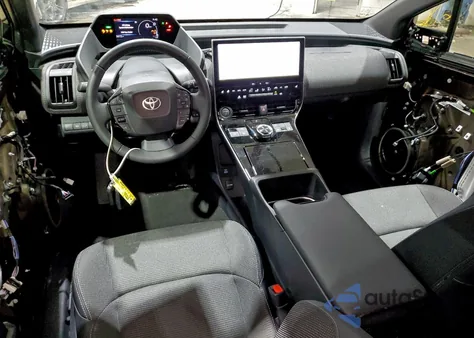 2025 Toyota Bz4X Xle из США, поврежденный, VIN JTMABACA5SA105901